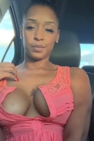 Besoin urgent de dominer Clara - rencontre-Black-Le Havre